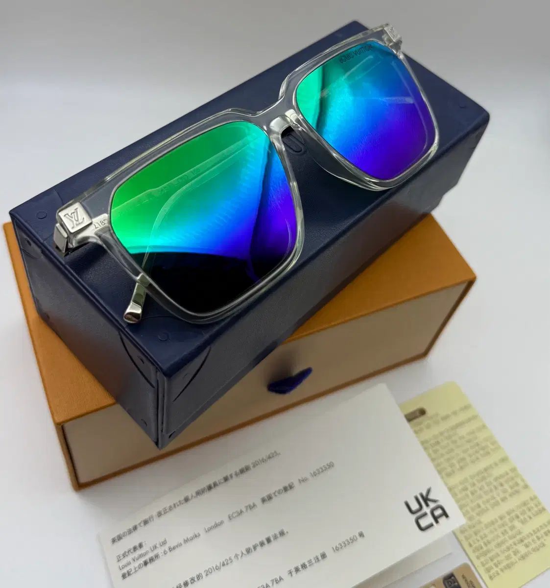 ルイヴィトン RIIZE ライズ スターシップスクエア サングラス Z 1825 F