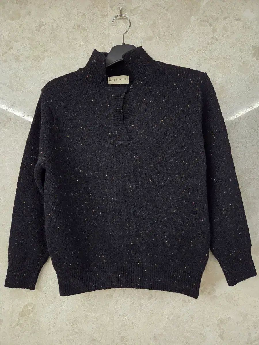 ナッシングリトゥン ウール ニット