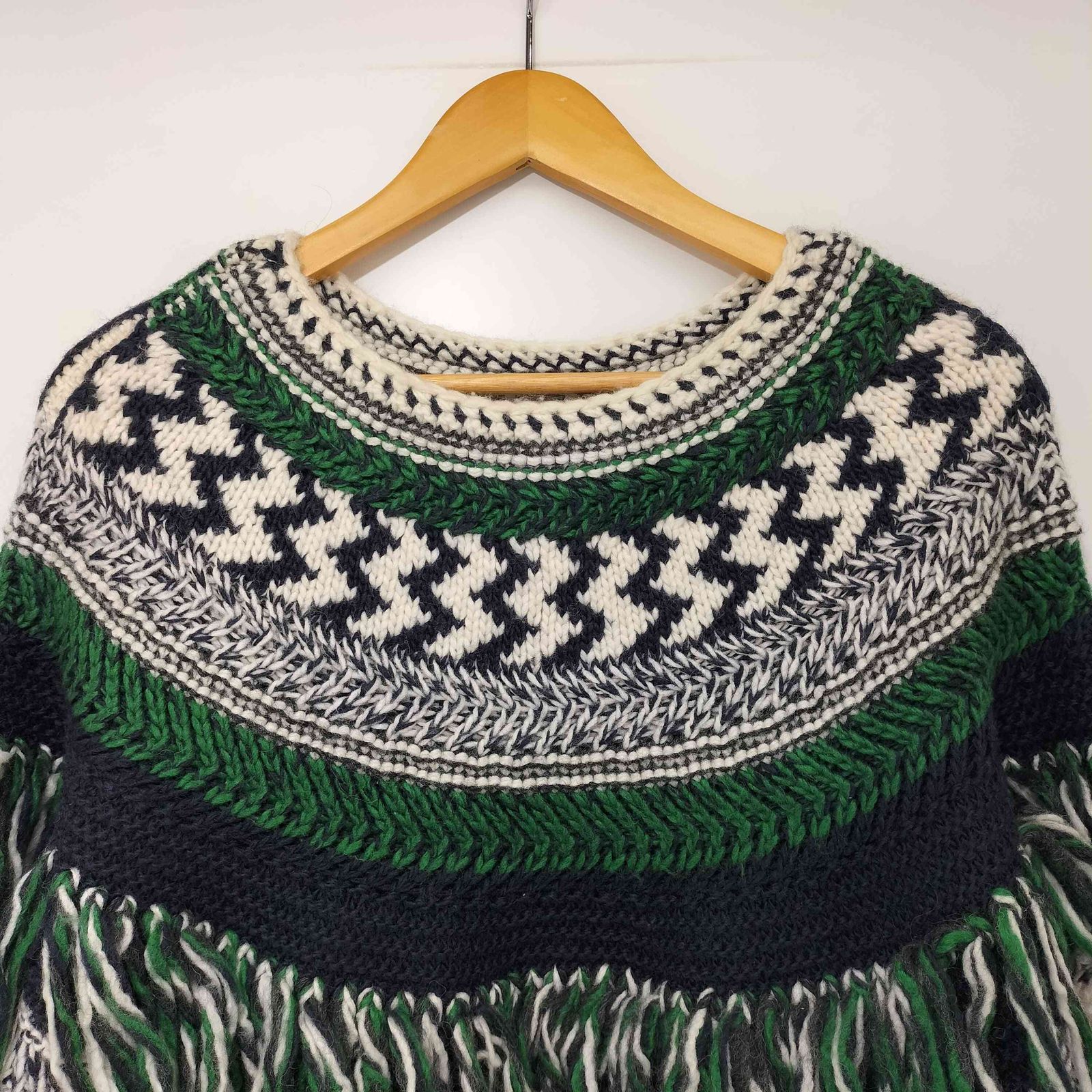 美品 完売品 ビアズリー BEARDSLEY ジャガードフリンジニット