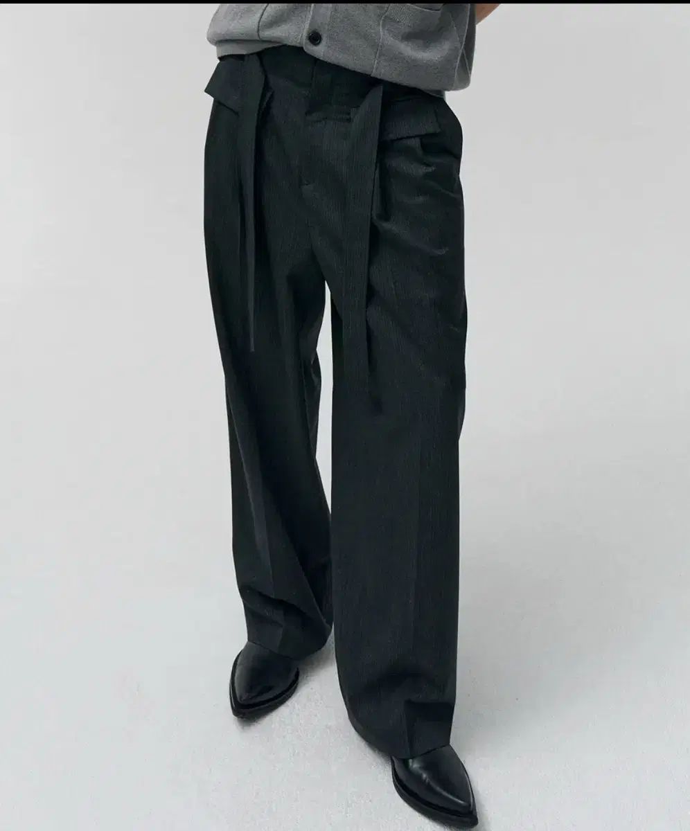 NOIRER ノイア 6ポケット ワイド スラックス グレー ストライプ 48