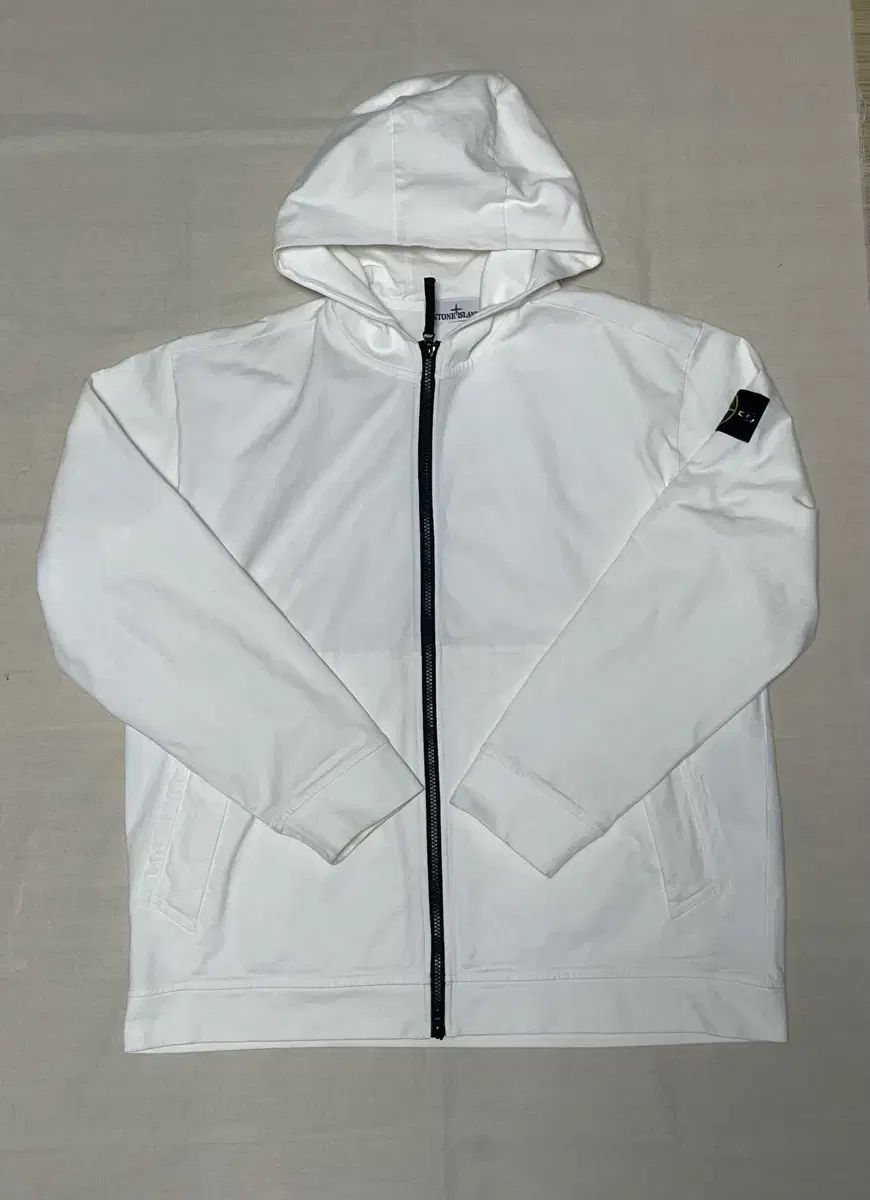 23 FW STONE ISLAND ストーンアイランド フードジップアップ 2 XL