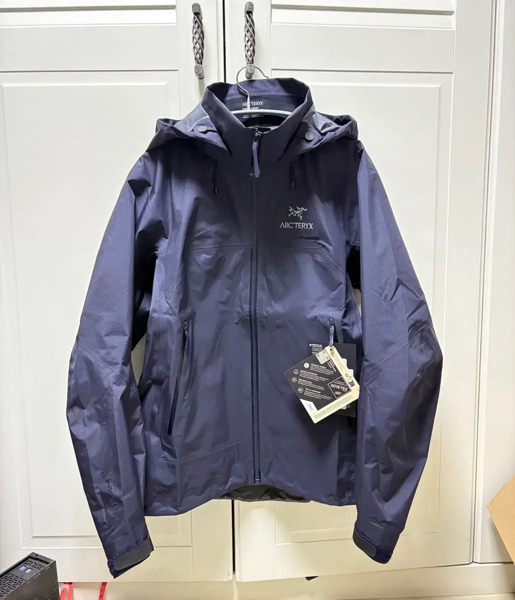 ARC TERYX アークテリクス BETA AR JACKET W ブラックサファイア