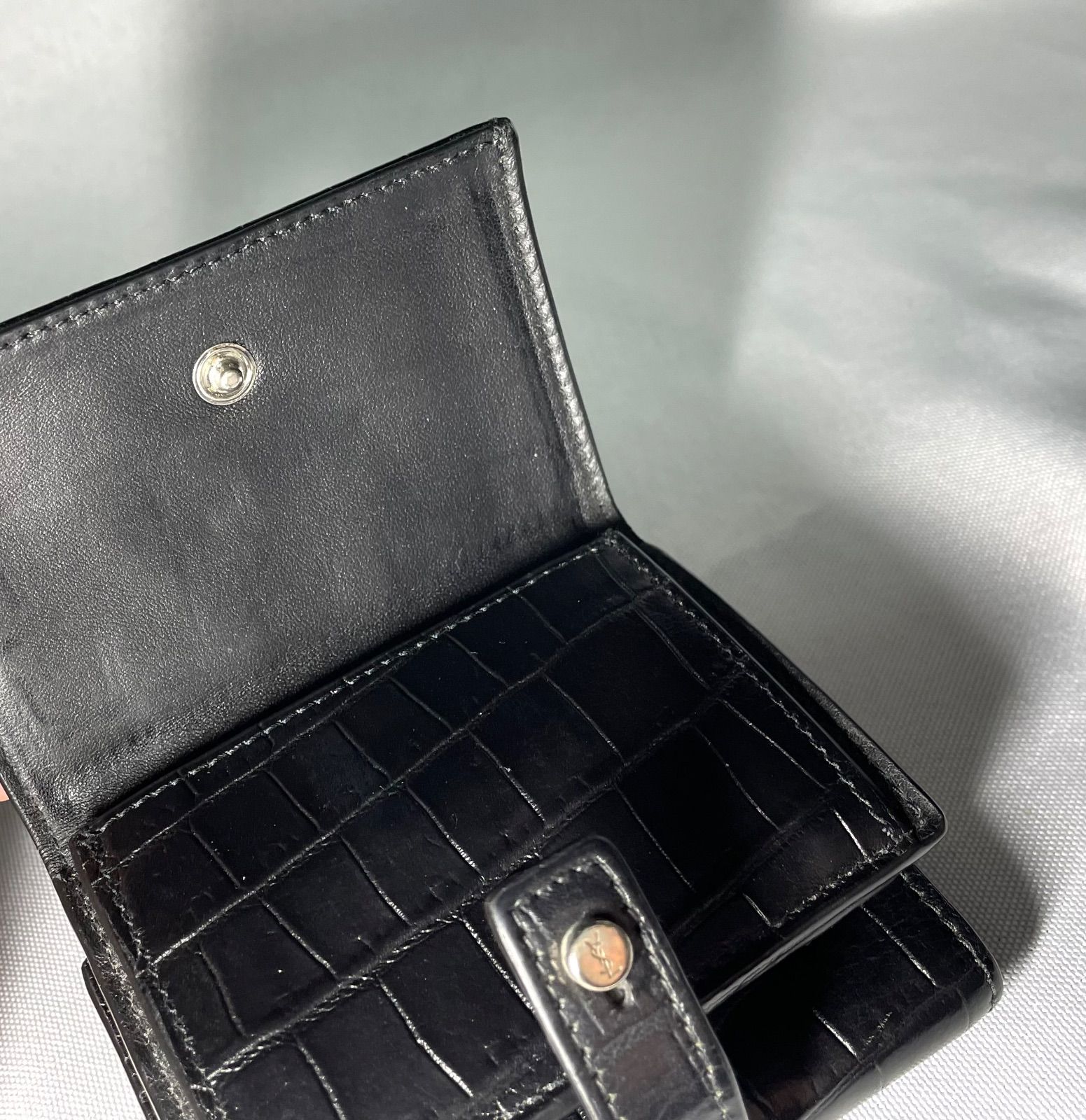 美品 Saint Laurent Paris サンローランパリ 三つ折りレザー財布 黒
