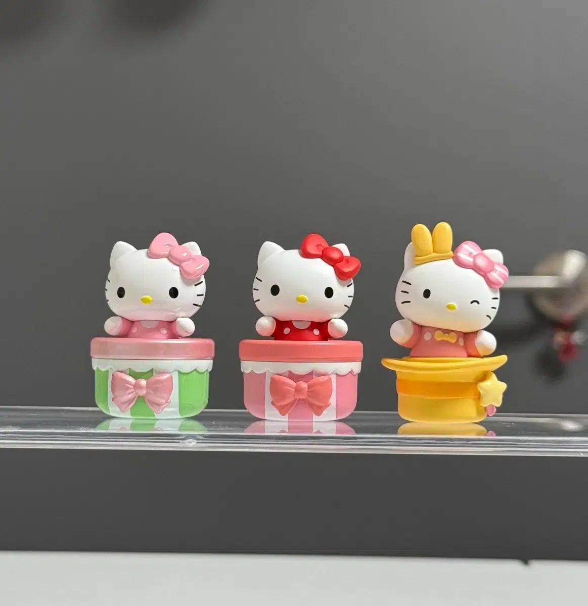 サンリオ スプリング ミニフィギュア ハローキティ まとめ - メルカリ