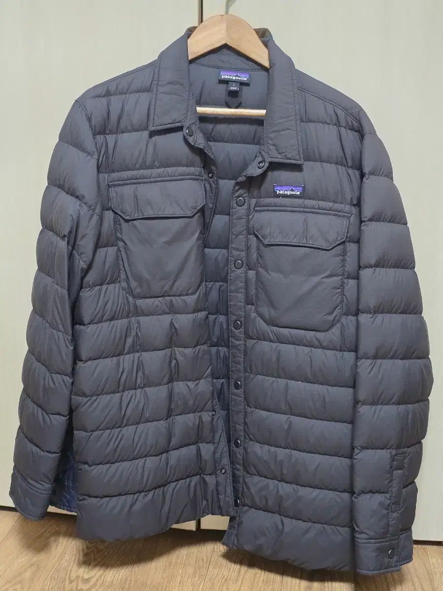 パタゴニア メンズ サイレント ダウン シャツ ジャケット L