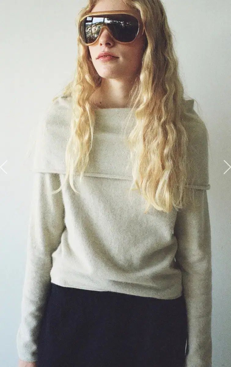 Monoha モノハ ケープ レイヤード ニット アイボリー