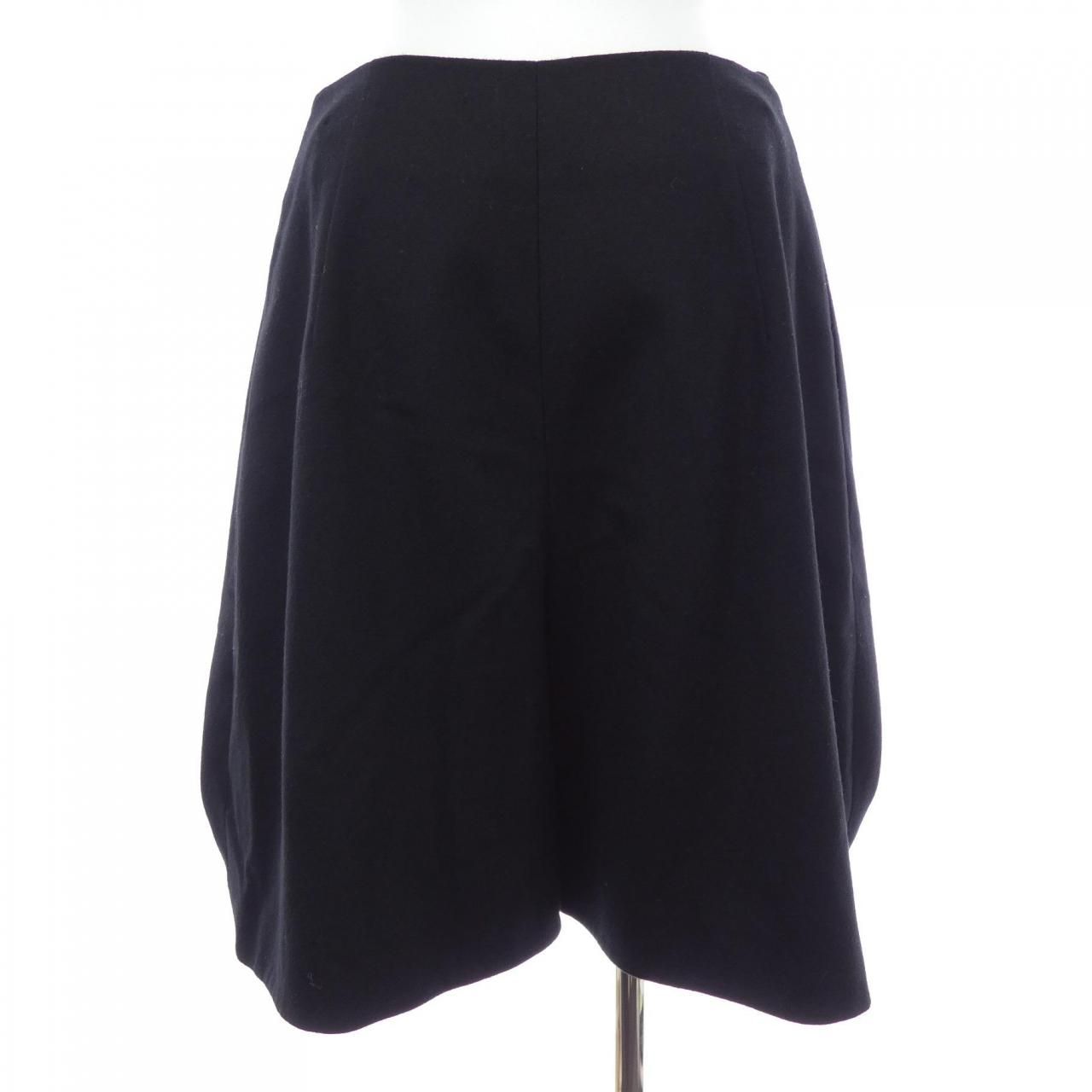 セリーヌ CELINE 2 1 K 11 4775 ショートパンツ