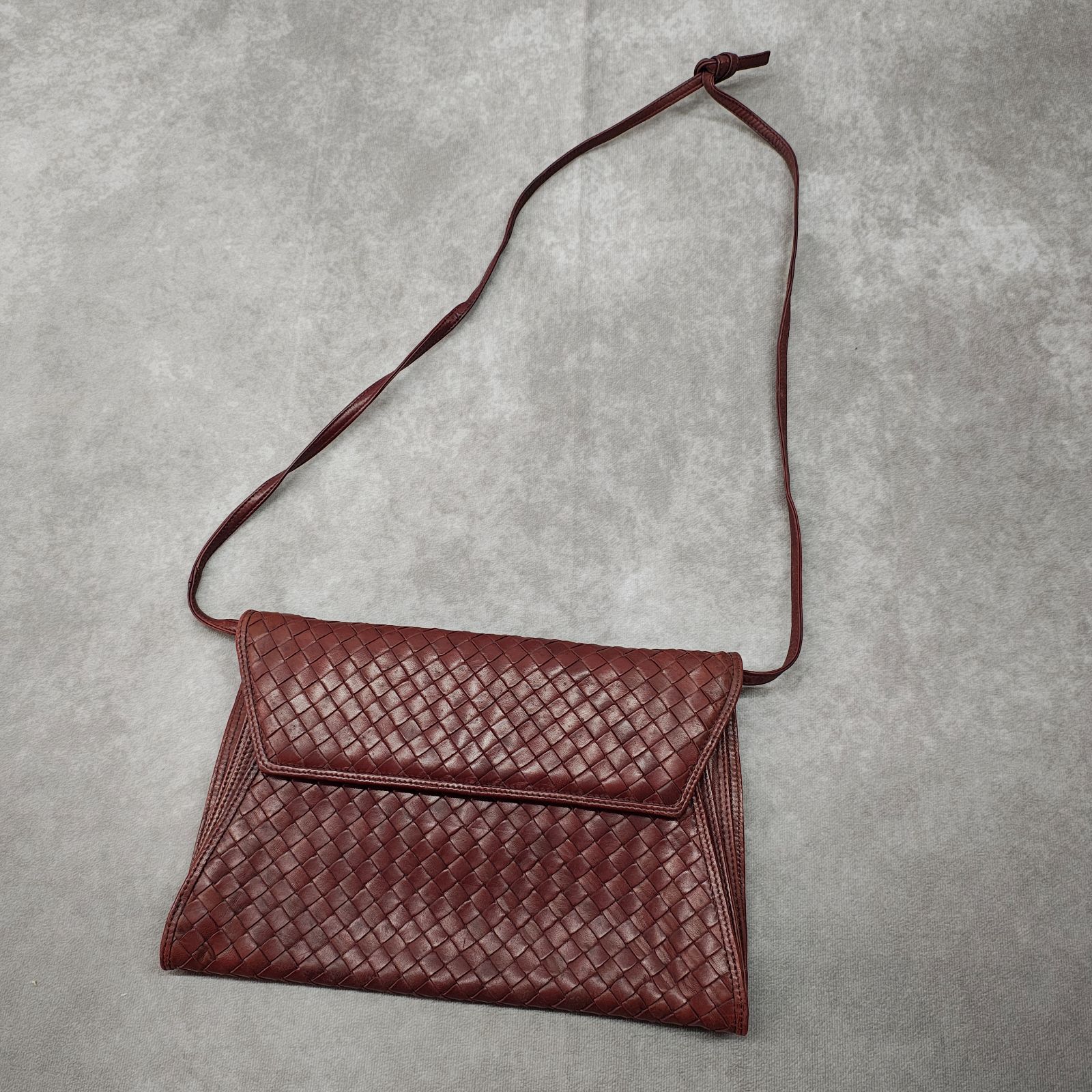 Bottega Venetia レディース　バッグ　ヴィンテージ 中古】Bottega Veneta ボッテガヴェネタ イントレチャート ショルダー