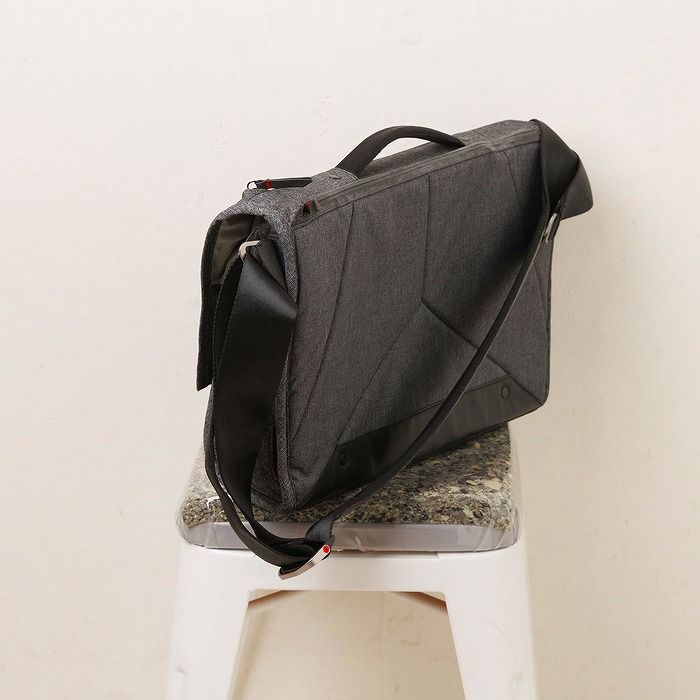  ヒ゜ークテ゛サ゛イン エグソディ メッセンジャー 13 L その他 カメラアクセサリー