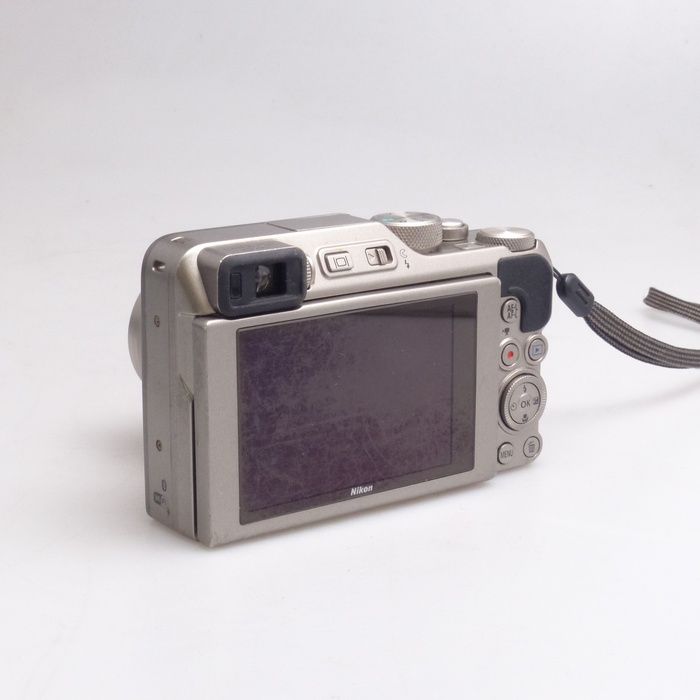  ニコン Nikon COOLPIX A 1000 シルバー コンパクトデジタルカメラ デジタルカメラ