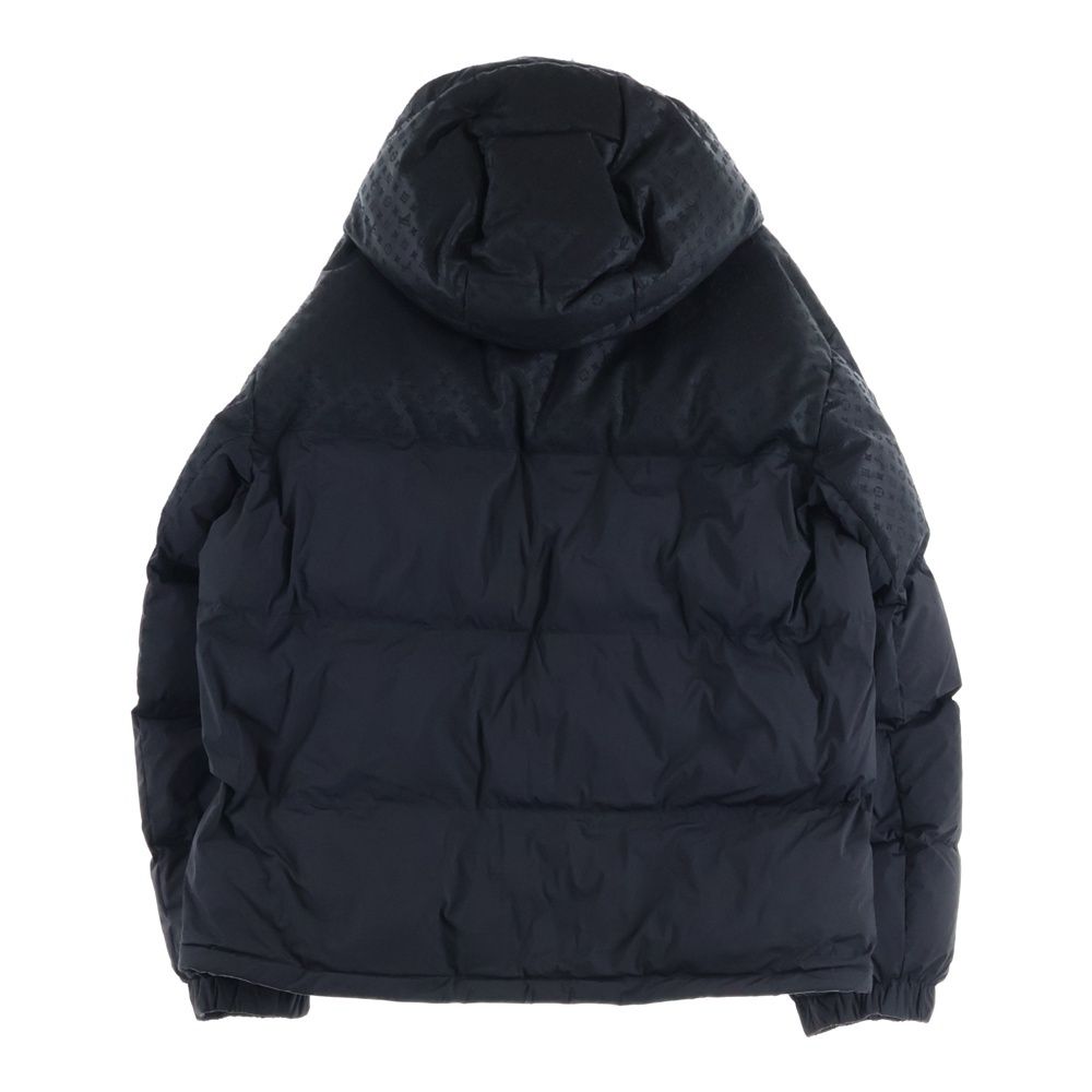 新品タグ付　LOUIS VUITTON　ブルゾン　モノグラム　ロゴワッペン　黒 新品タグ付LOUIS VUITTONブルゾンモノグラムロゴワッペン黒