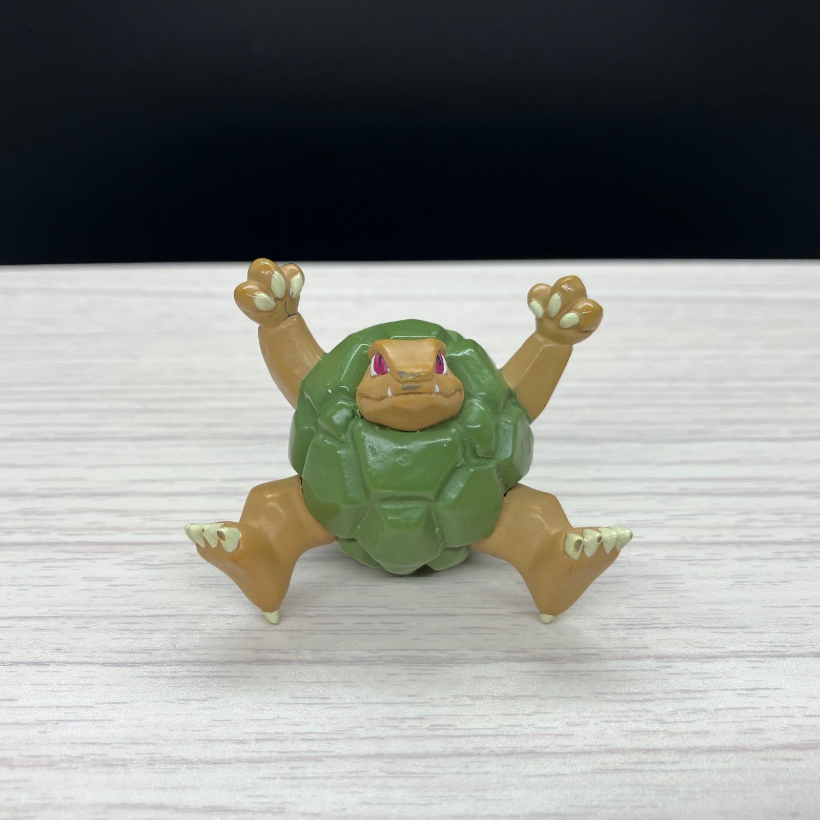 立体ポケモン図鑑 イシツブテ ゴローン ゴローニャ 【A-3 ポケモン