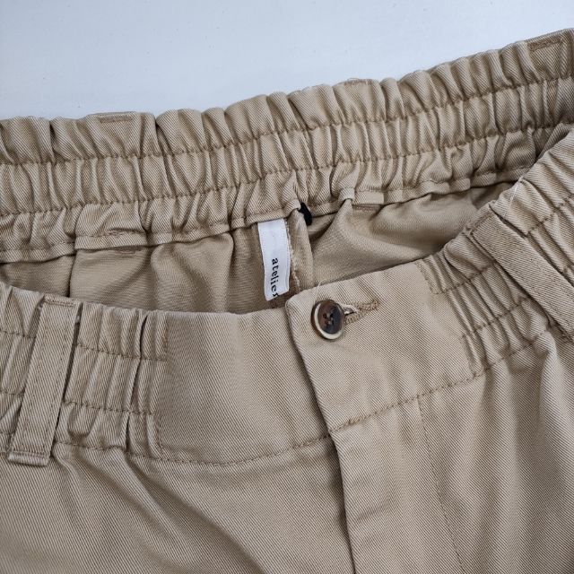 セール！atelier naruse 定番 コットンチノバルーンパンツ38M セール！atelier naruse 定番 コットンチノバルーンパンツ38M