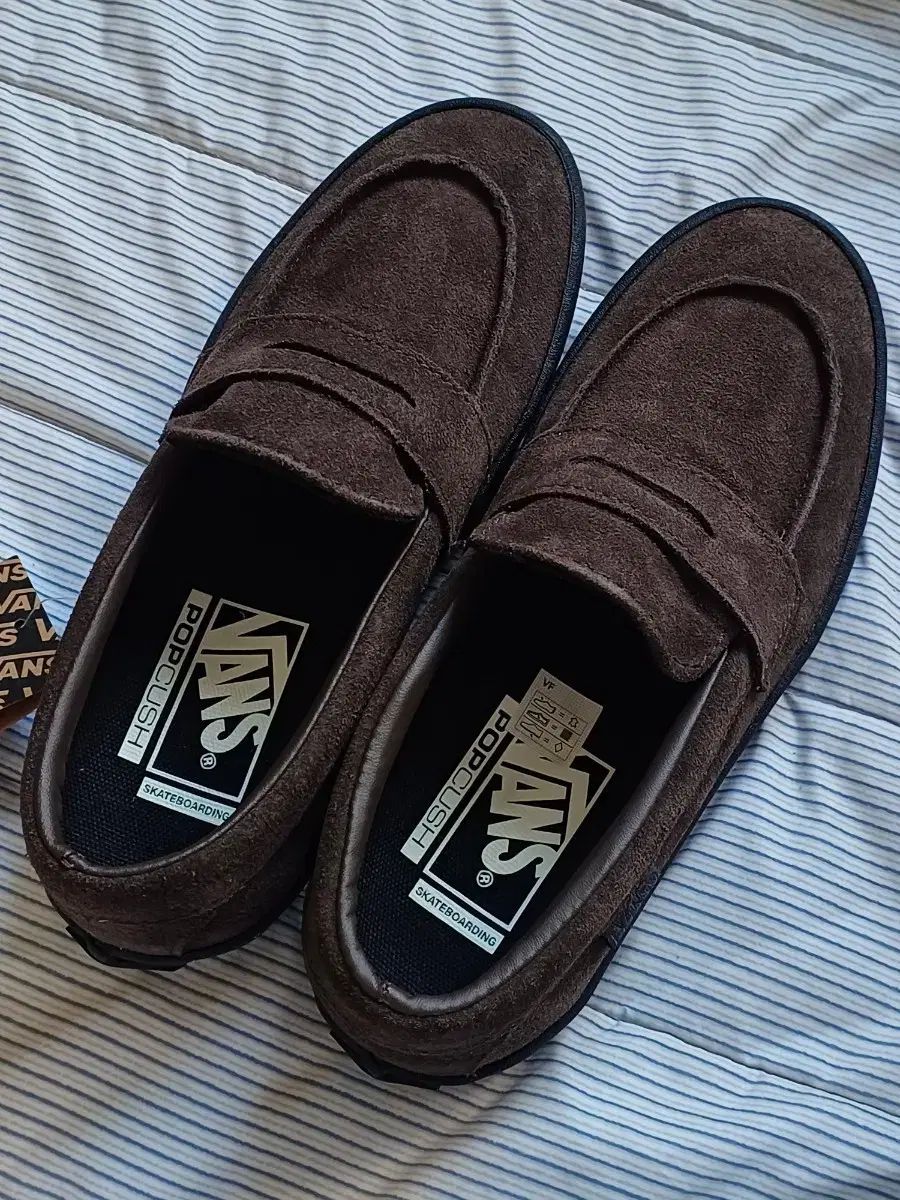 VANSスケートローファー ブラウン 230