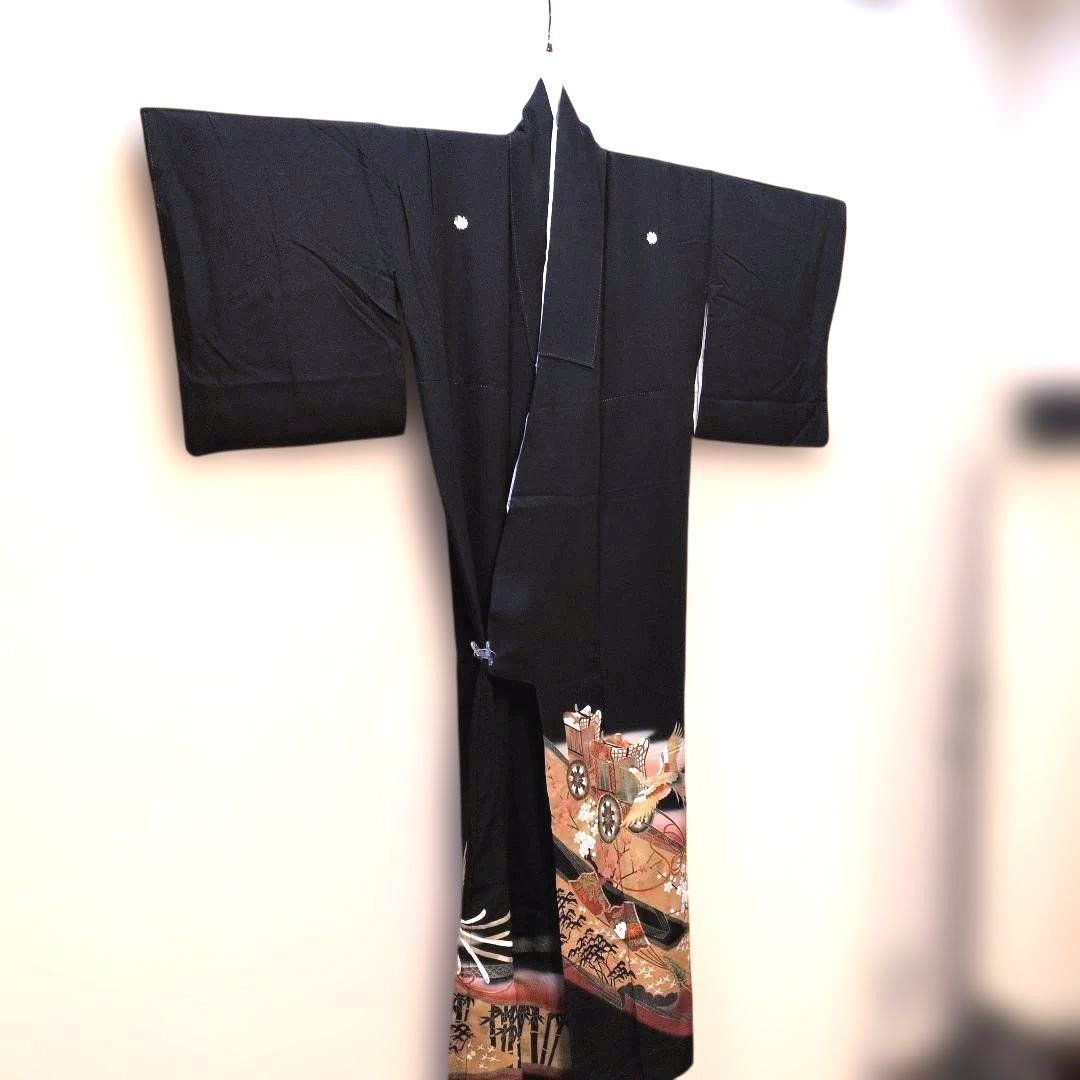 BR17.正絹黒留袖 金彩御所車・舞鶴模様比翼仕立て五つ紋 逸品 - メルカリ