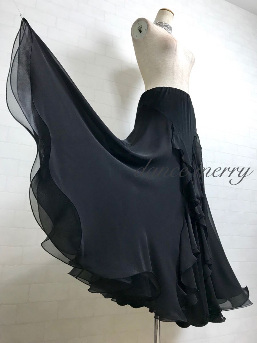 新品　社交ダンス　ツーピース　セットアップ　黒　ワルツ　クイック　1150 新品 社交ダンス ツーピース セットアップ 黒 レース 長袖 パーティ