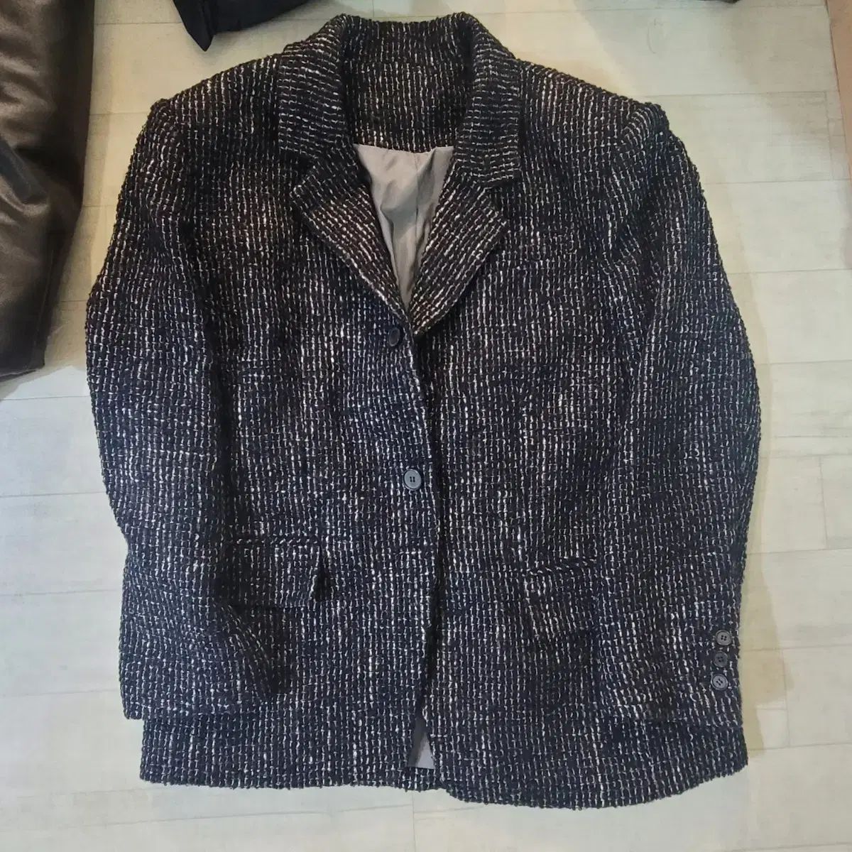 クラッシュアゲイン ブラック ツイード ジャケット