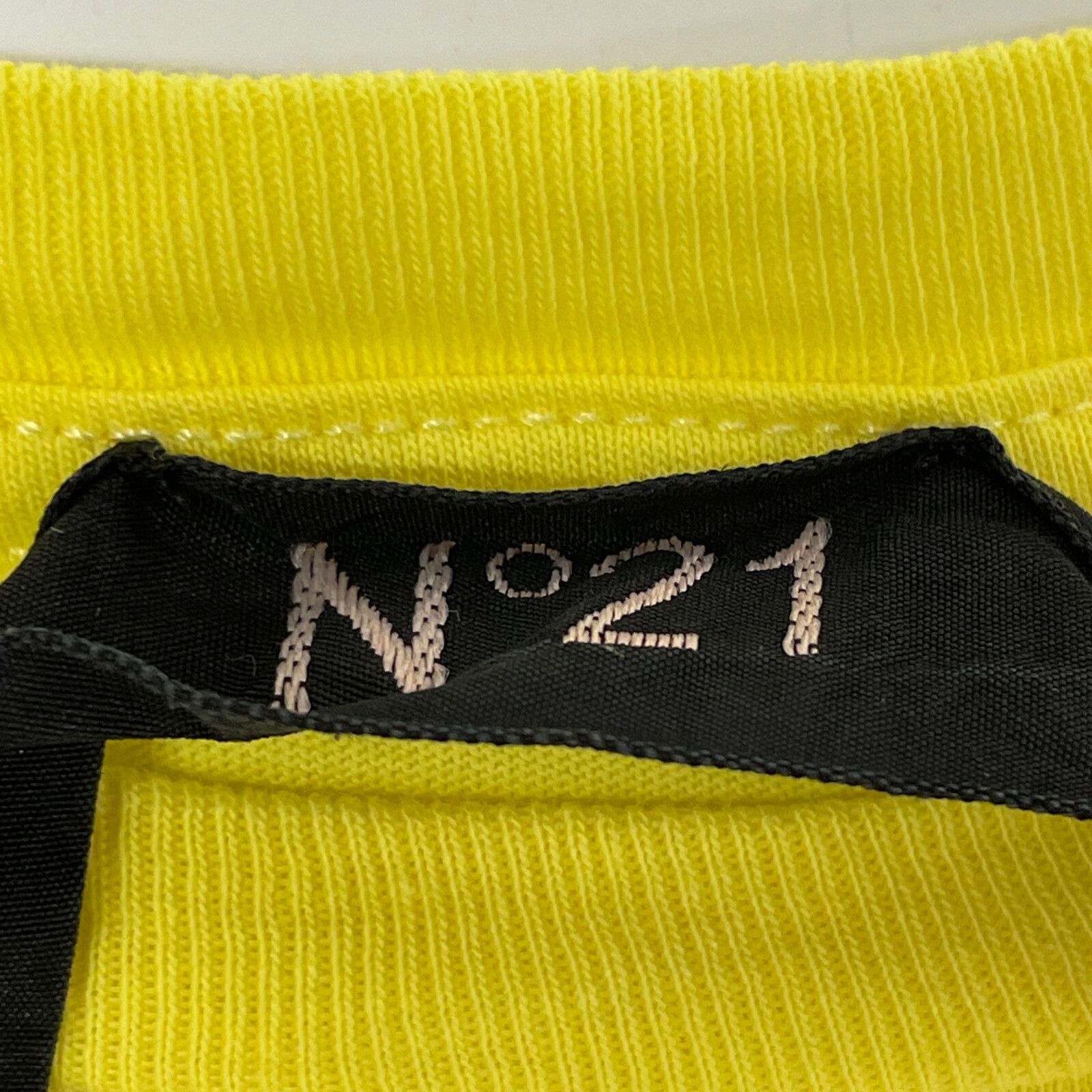 N゜21 ヌメロ ヴェントゥーノ 22SU-F032-6334 ロゴ コットン S - メルカリ