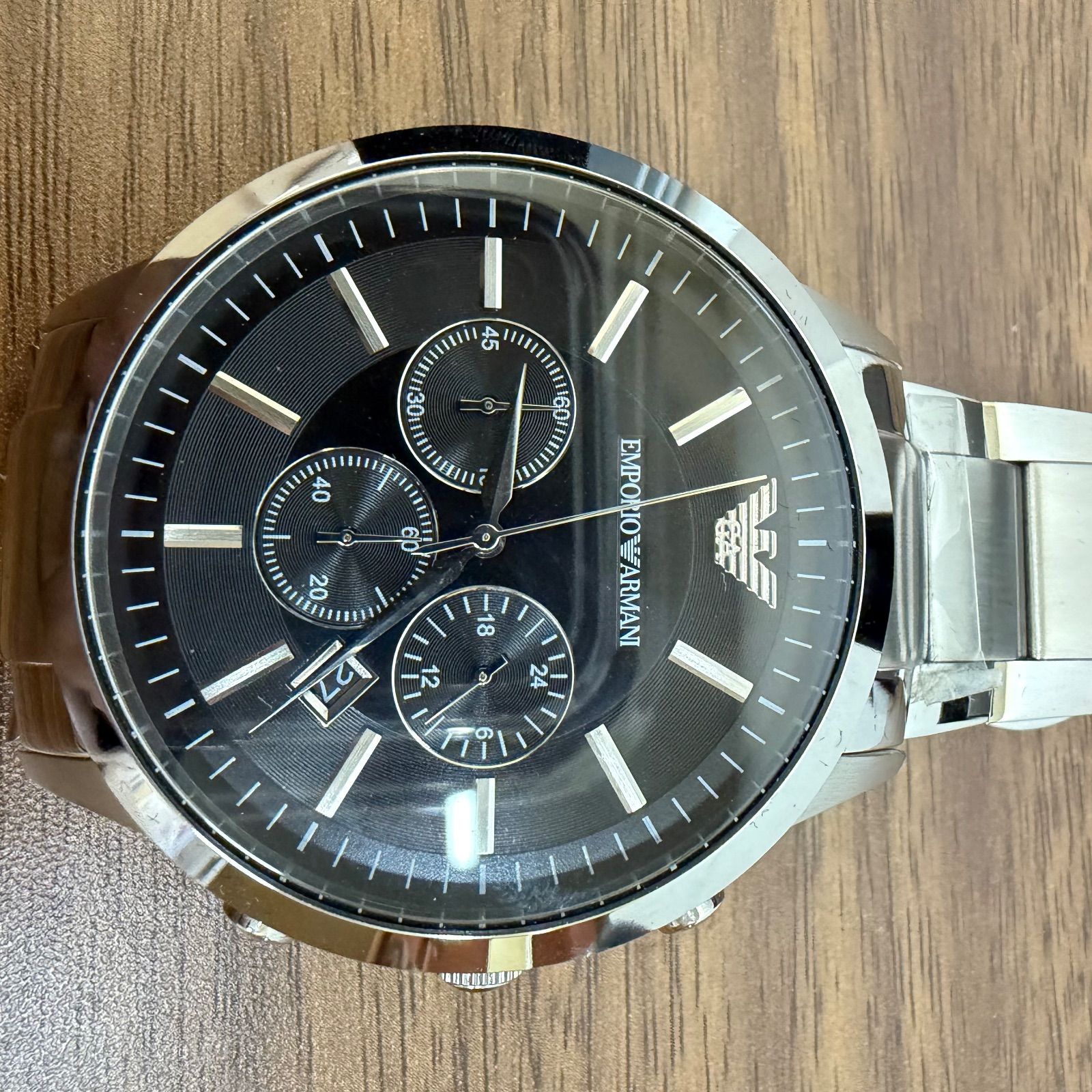 ◎ エンポリオアルマーニ EMPORIO ARMANI 腕時計 ウォッチ クォーツ ロゴ 黒文字盤 シルバーカラー 銀色 クロノグラフ カレンダー付き AR 2460