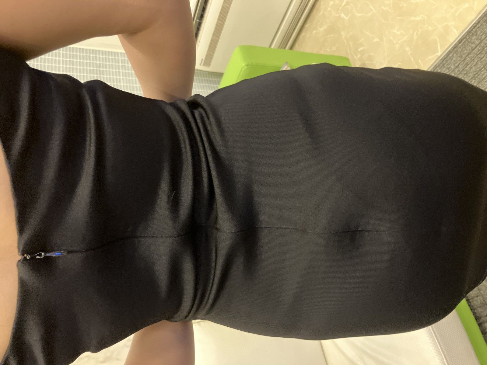 GUESS ゲス ノースリーブ ワンピース ドレス ブラック XS タイト GUESS ゲス ノースリーブ ワンピース ドレス ブラック XS タイト