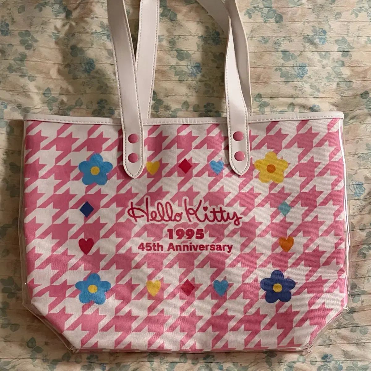 ハローキティ 45周年 カオハナ クリア ビニール トートバッグ - メルカリ