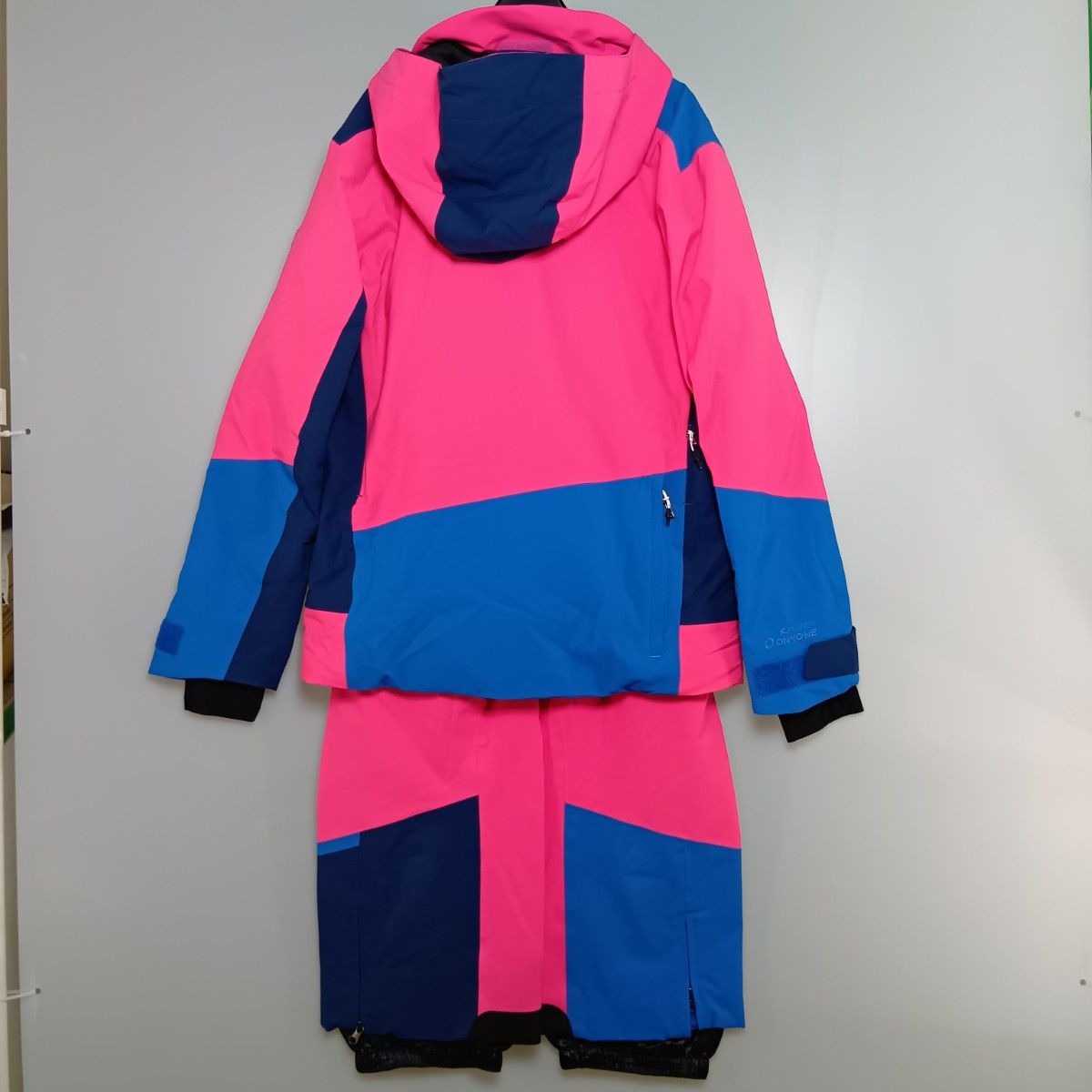 ◎◎ONYONE オンヨネ スキーウェア 上下セット ジャケットM パンツL