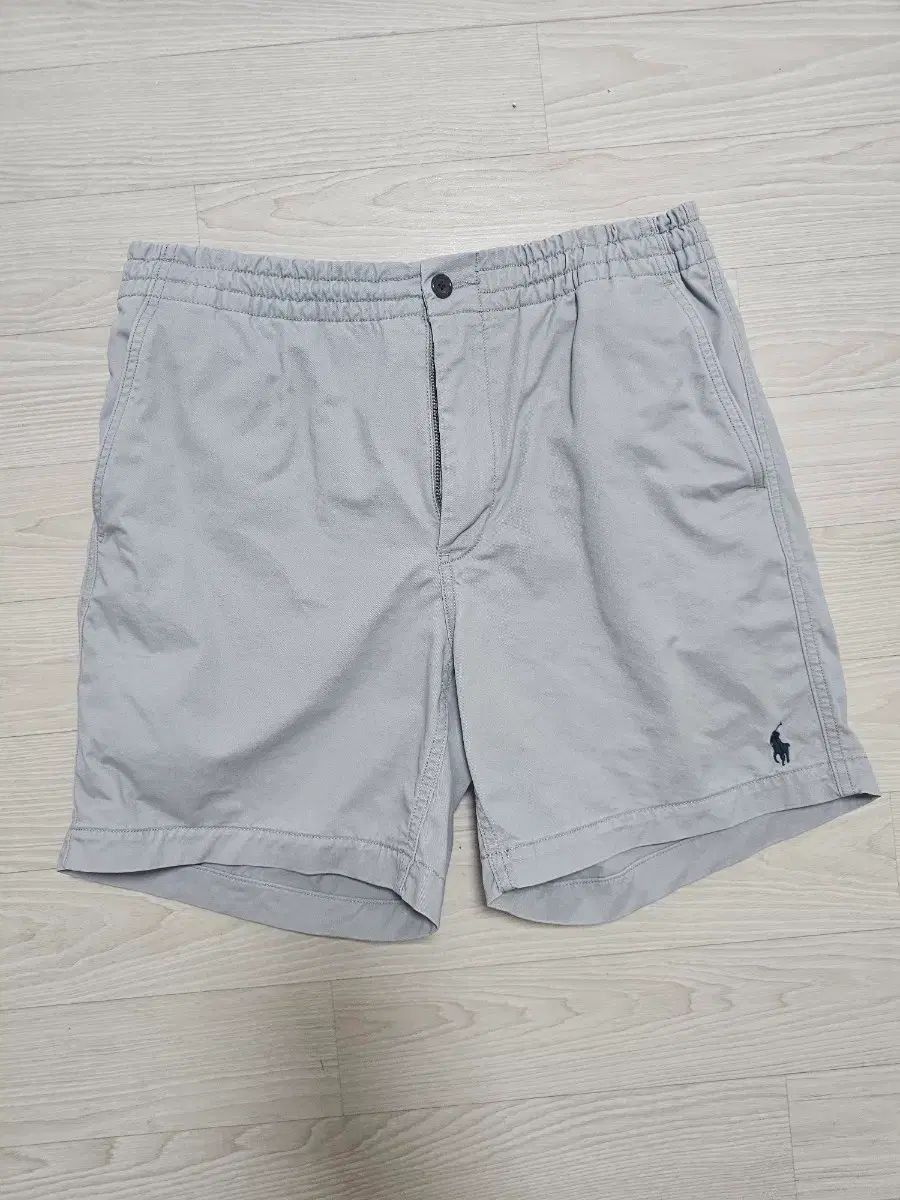 ポロ フラップスター ハーフパンツ グレー