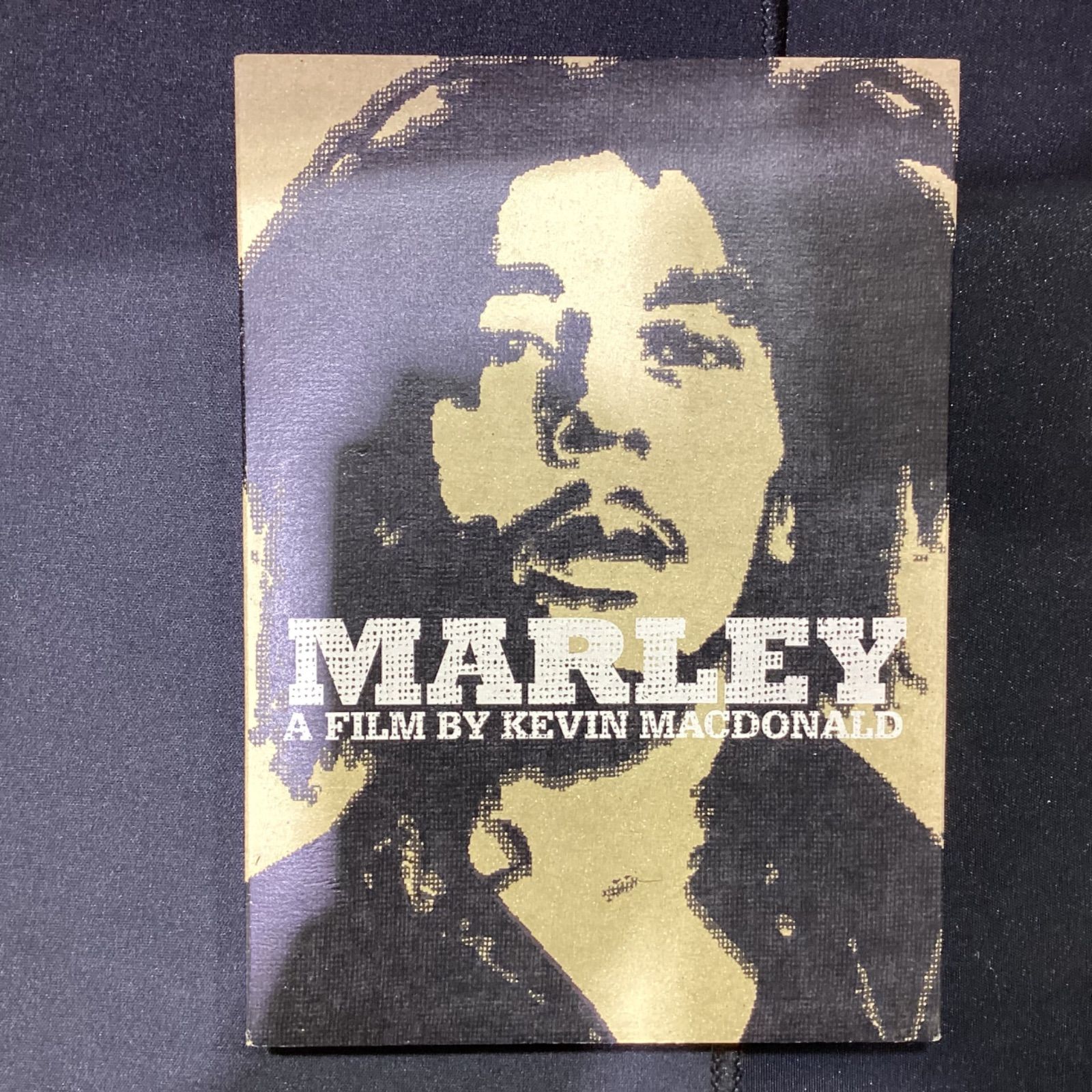 ボブ・マーリィ ルーツ・オブ・レジェンド / ボブ・マーリー - メルカリ