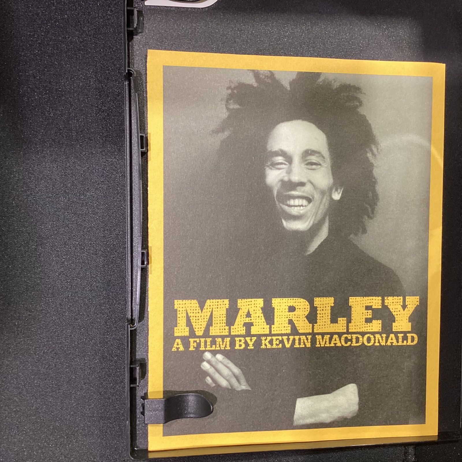 ボブ・マーリィ ルーツ・オブ・レジェンド / ボブ・マーリー - メルカリ