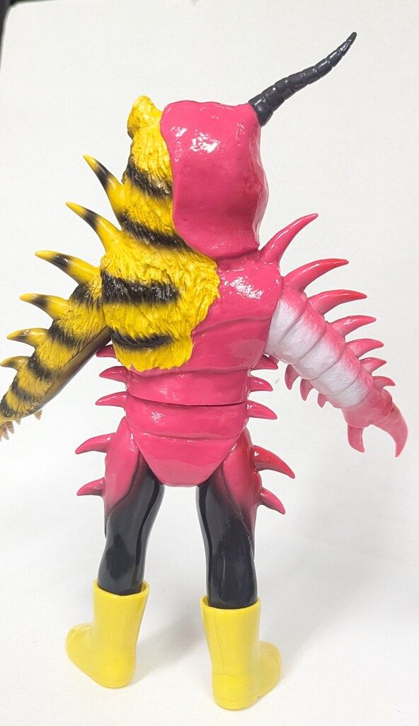 メディコム トイ 東映レトロソフビコレクション ムカデタイガー