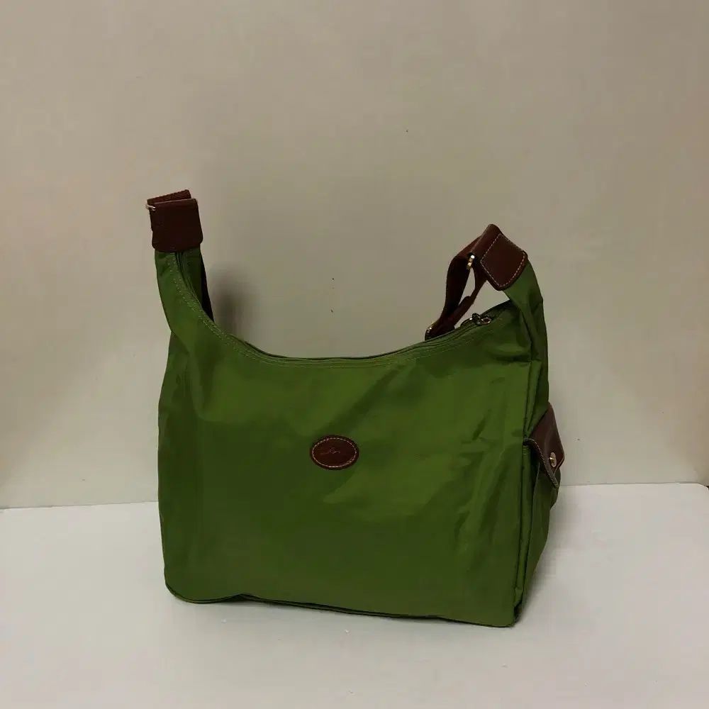 ロンシャン ショルダーバッグ 9968