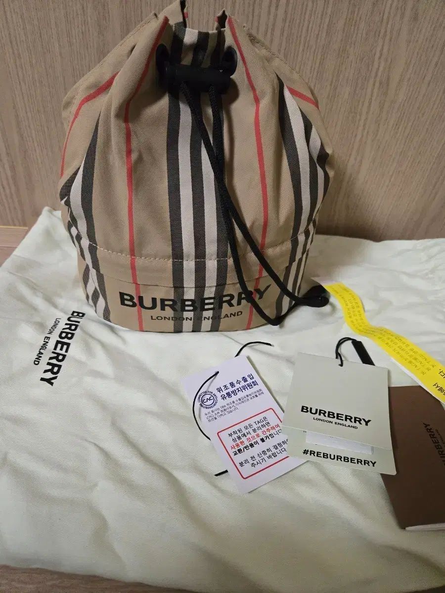 バーバリー アイコン ストライプ バケットバッグ