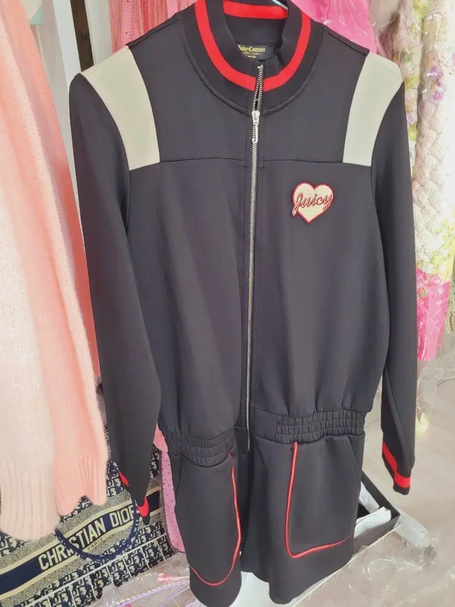 JUICY COUTURE ジューシークチュール スーツ