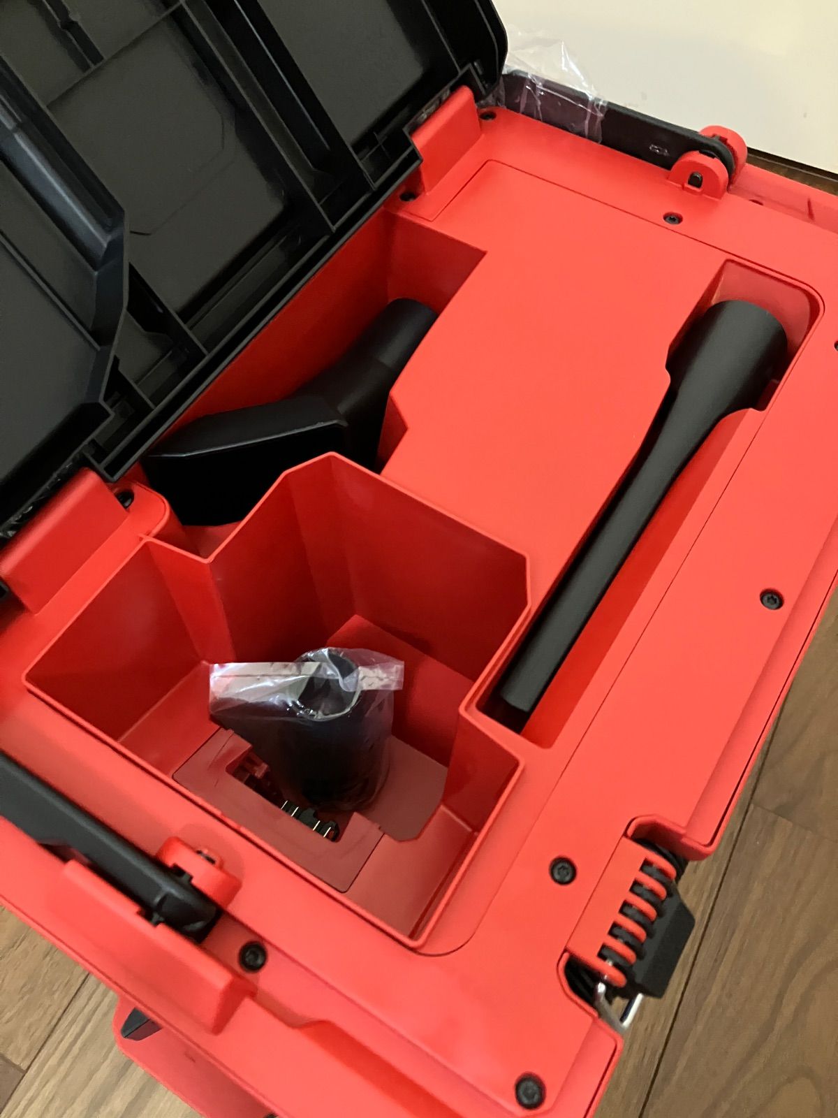 バキュームクリーナーミルウォーキーパックアウトmilwaukee packout