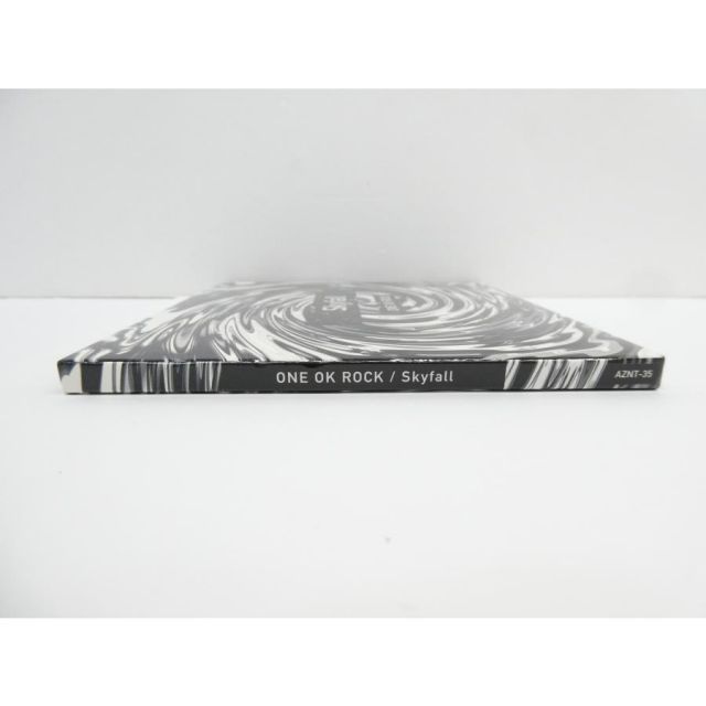 ONE OK ROCK Skyfall 会場限定盤 CD △WV1819 - メルカリ