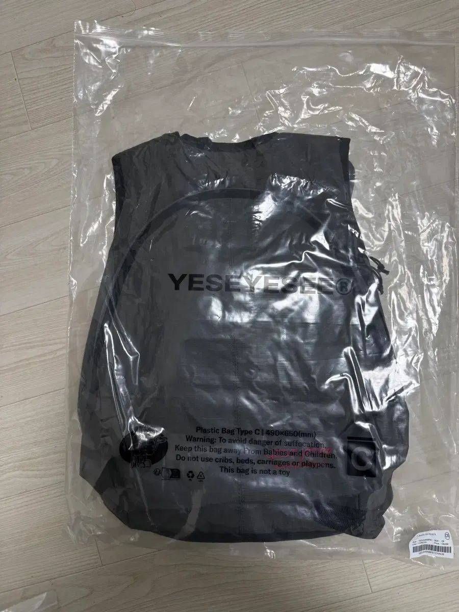 YESEYESEE イェスアイシー バックパック