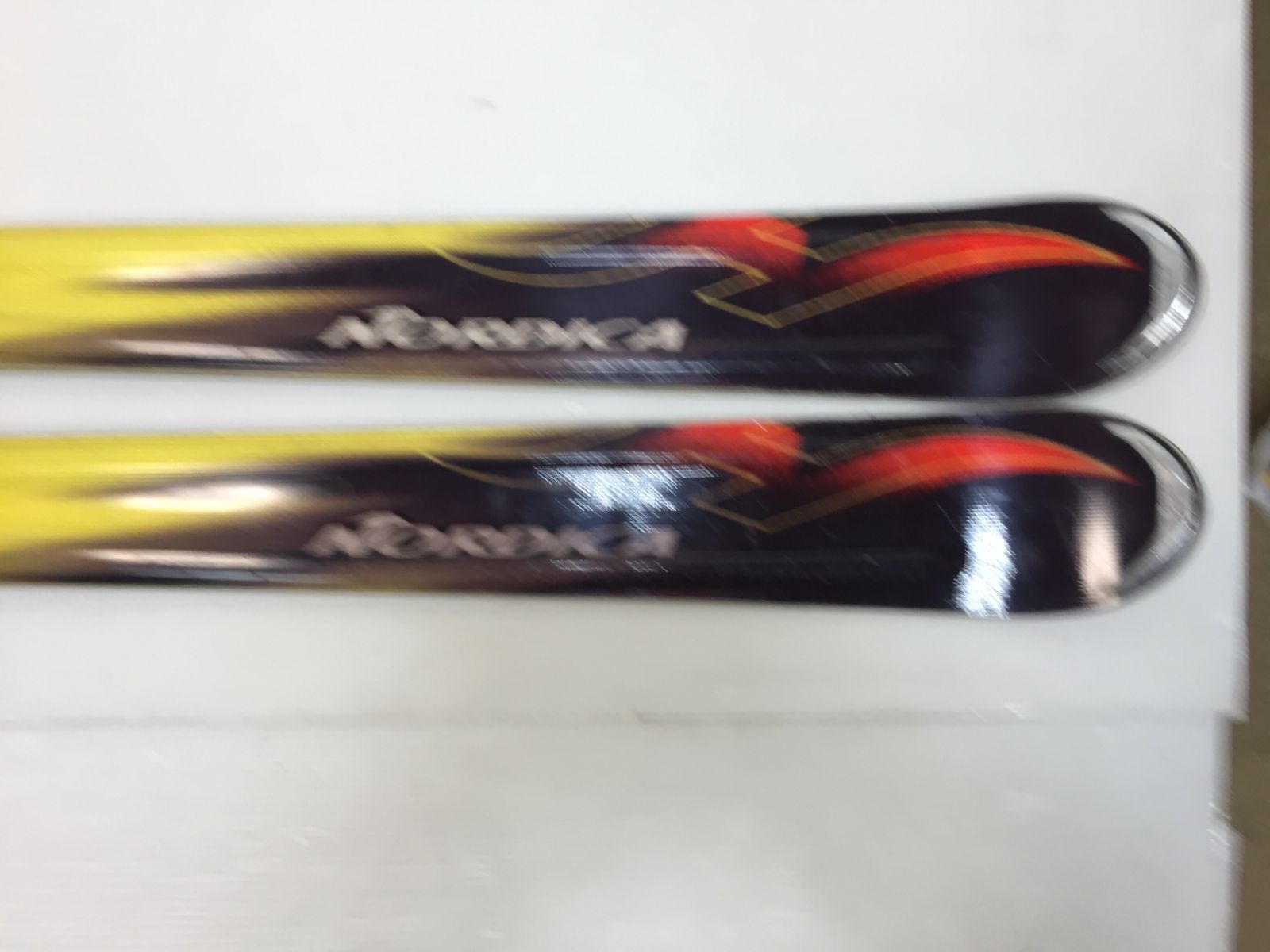 ◆ スキー NORDICA HOT ROD MODIFIED 178 スキー板 ◇メンテ済◇ スキー NORDICA HOT ROD MODIFIED 178 cm + MARKER NO