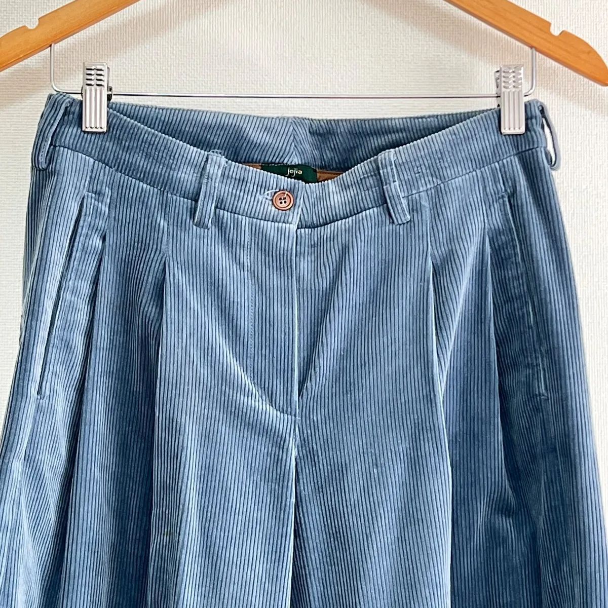  イタリア製インポート Jejia ジェジア コーデュロイワイドレッグパンツ ワイドフ ワイドパンツ 細畝 くすみブルー ワイドパンツ イージーパンツ パンツ
