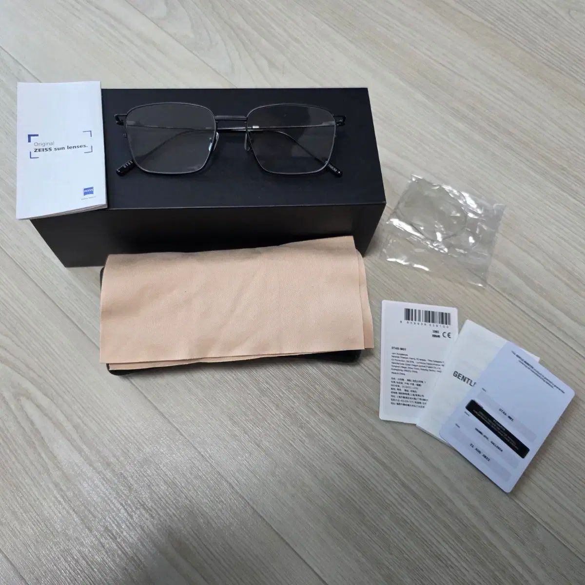 GENTLE MONSTER ジェントルモンスター オータス ブラック