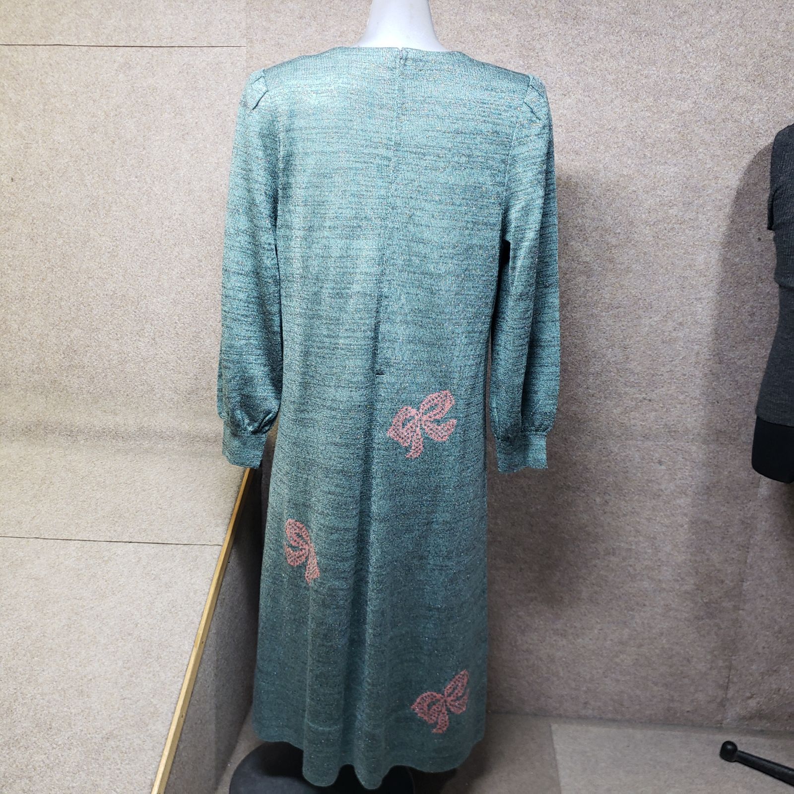 斎藤都世子 ラメ入りニットワンピース リボン柄 長袖 グリーン系 u 7156 s