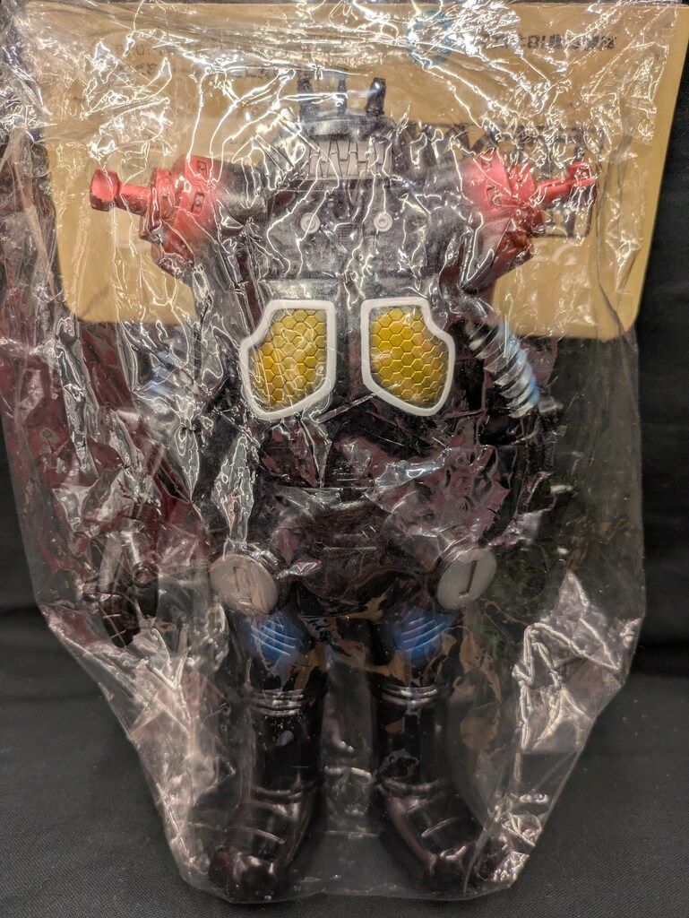 円谷コミュニケーションズ 怪獣郷 キングジョー(ブラック) 玩具人生