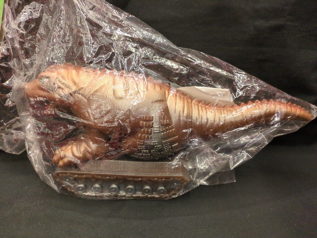 円谷コミュニケーションズ 怪獣郷 恐竜戦車 スパイナー大爆発バージョン