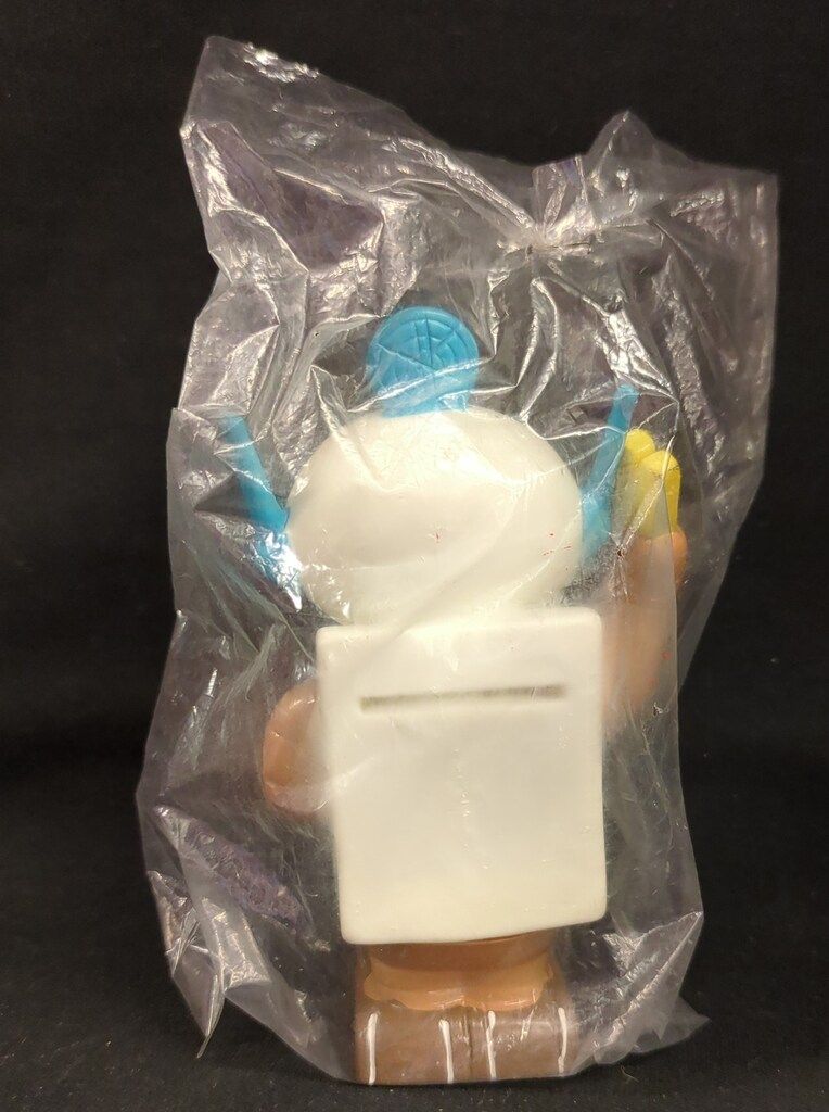 昭和　レトロレア　サンヨー電機　洗濯機型ロボット 貯金箱　希少 三洋電機 サンヨー 洗濯機ロボット ソフビ 貯金箱 参考買取価格 ｜買取