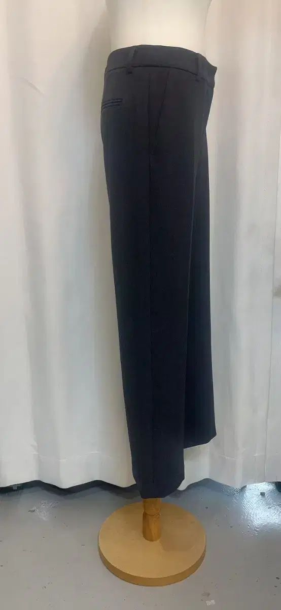 24年SYSTEM ブラック ワイド スラックス 36 S