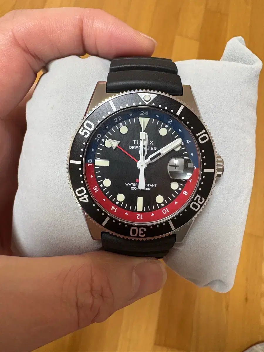 TIMEX ディープウォーター GMT