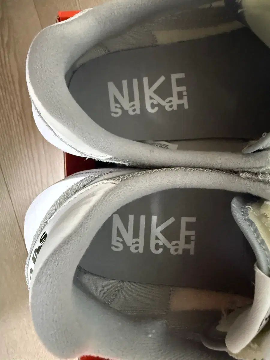  ナイキxサカイxフラグメント LDワッフル ライト スモーク グレー 250 スニーカー 靴