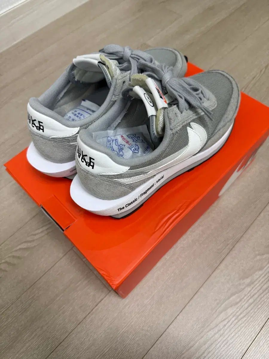 ナイキxサカイxフラグメント LDワッフル ライト スモーク グレー 250