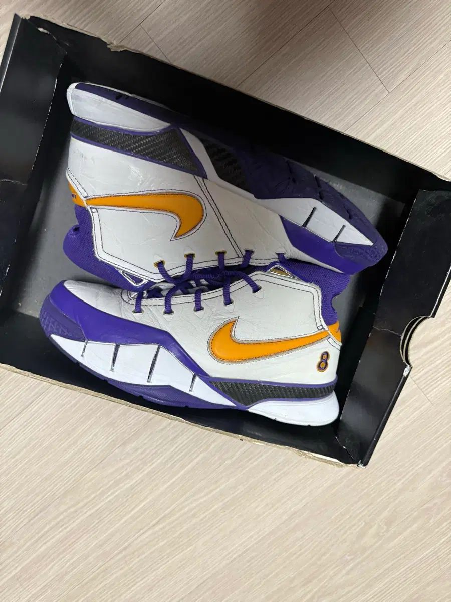 ナイキ コービー 1 プロトロ クローズアウト