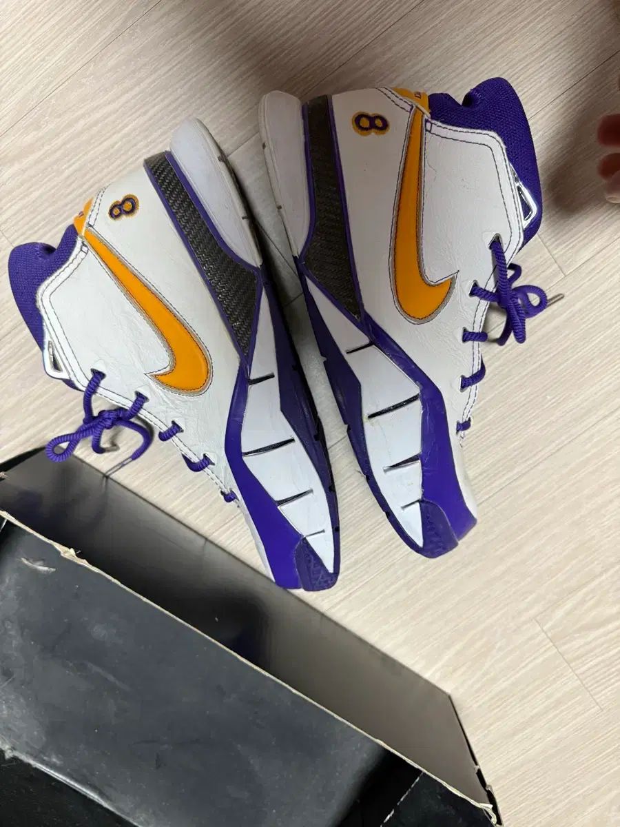 ナイキ コービー 1 プロトロ クローズアウト