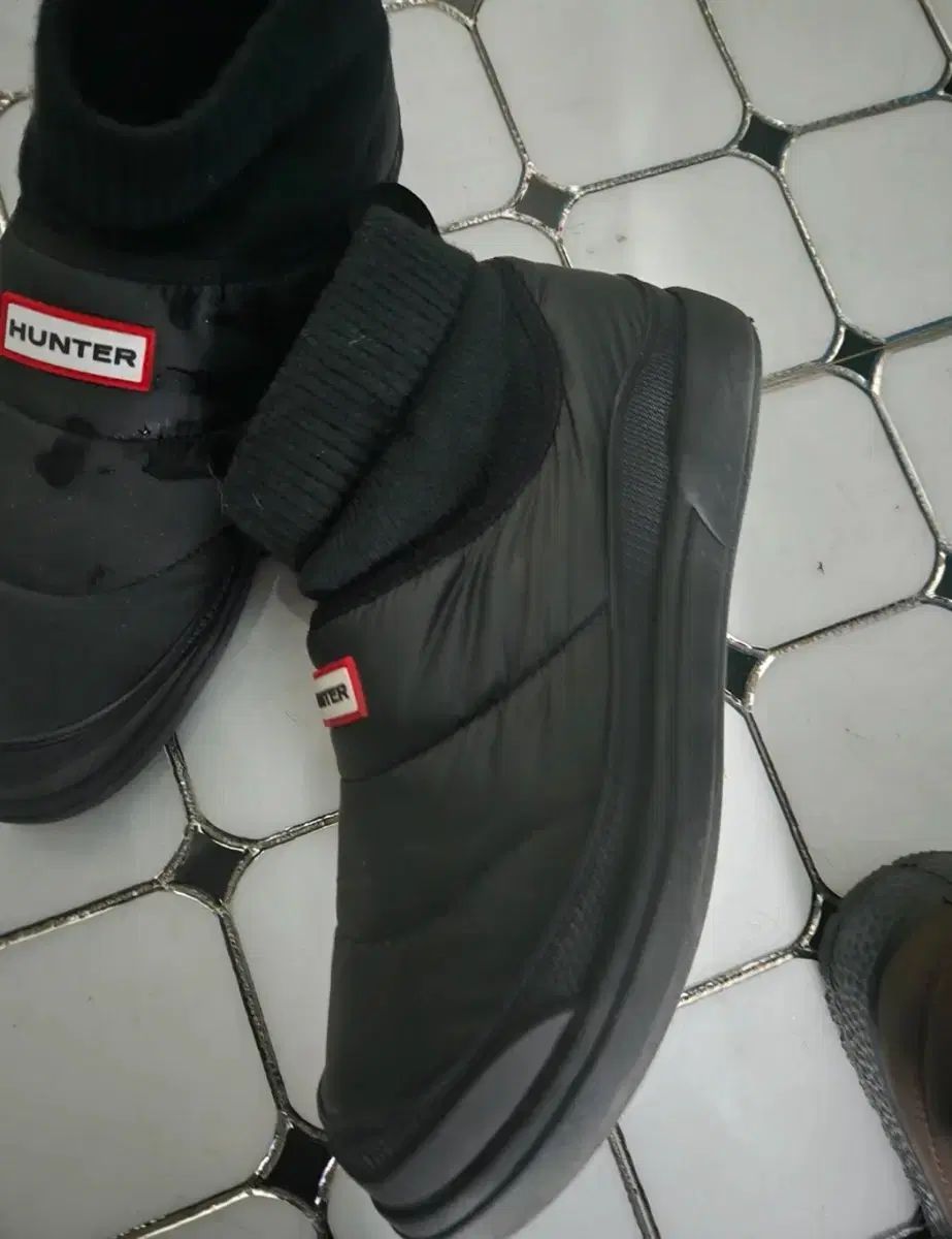 ハンター ダウン ニット カフ ブーツ ブラック インソール